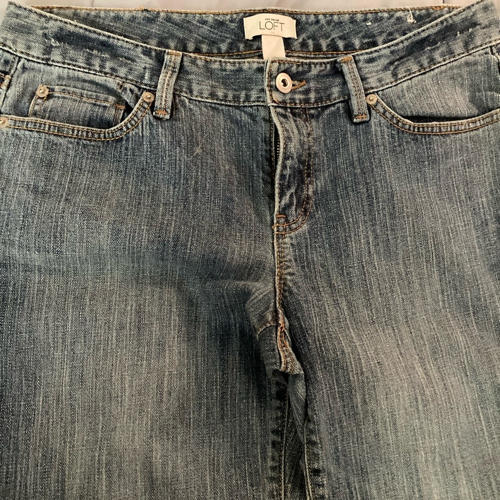 Ann Taylor Loft. Boot cut jeans Size 8 new no tags